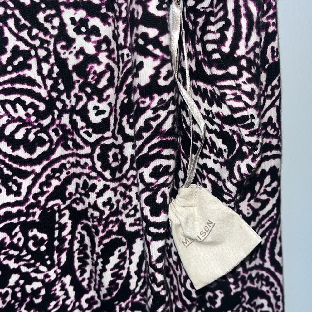 NWT Madison Lightweight Cardigan Sweater Plum White Floral Leaf Boho Print Sz XL - Picture 4 of 11